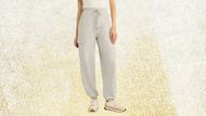 Scoop Women’s and Women's Plus Ultimate ScubaKnit Cargo Joggers (Image via Walmart)